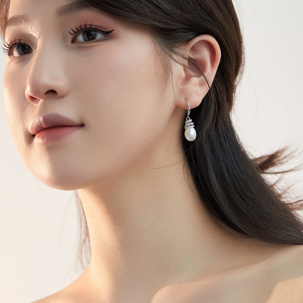 Nora Pearl Earrings-Nabiva